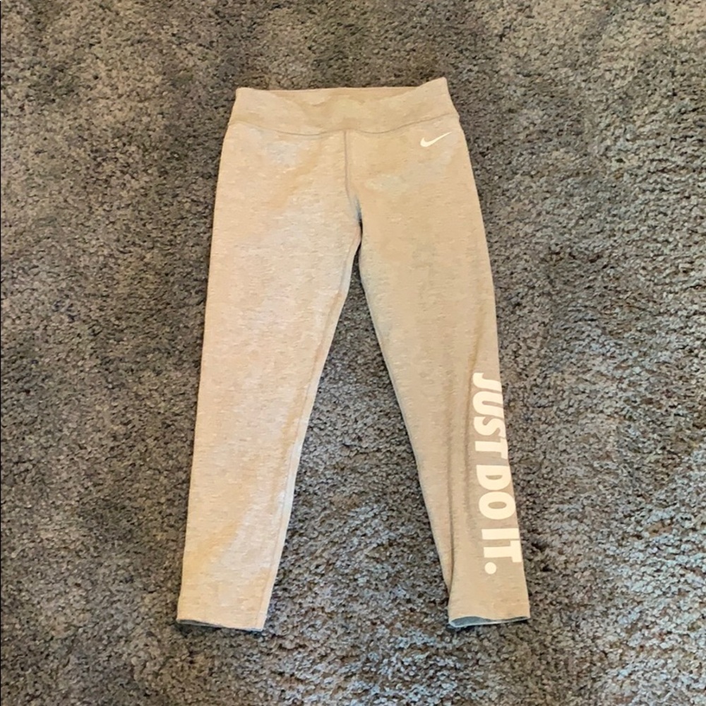Nike leggings